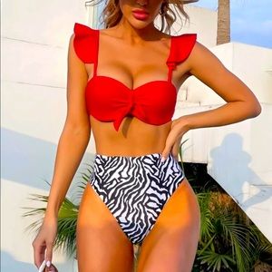 Sexy and Delicate Bikini Swimsuit Size:M